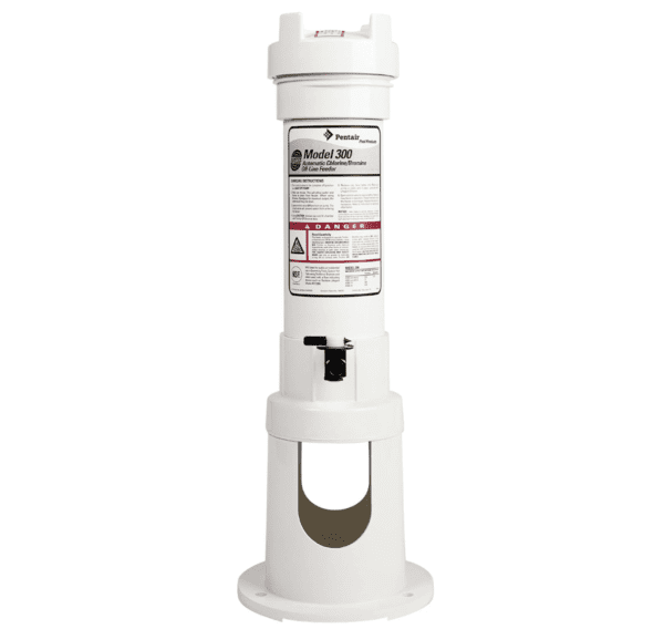 A Pentair Rainbow 300 Automatic Chlorine/Bromine Off-Line Pool/Spa Feeder | R171016 on a white background.